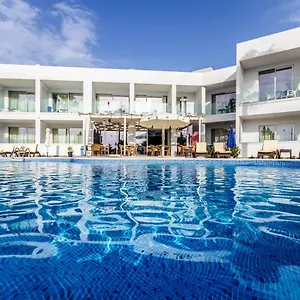 Apart Otel Bellini, Aya Napa